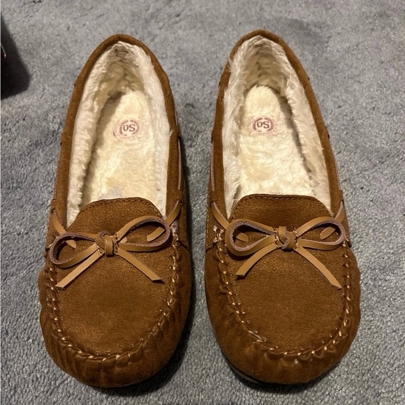 Moccasins - Picture 3 of 4